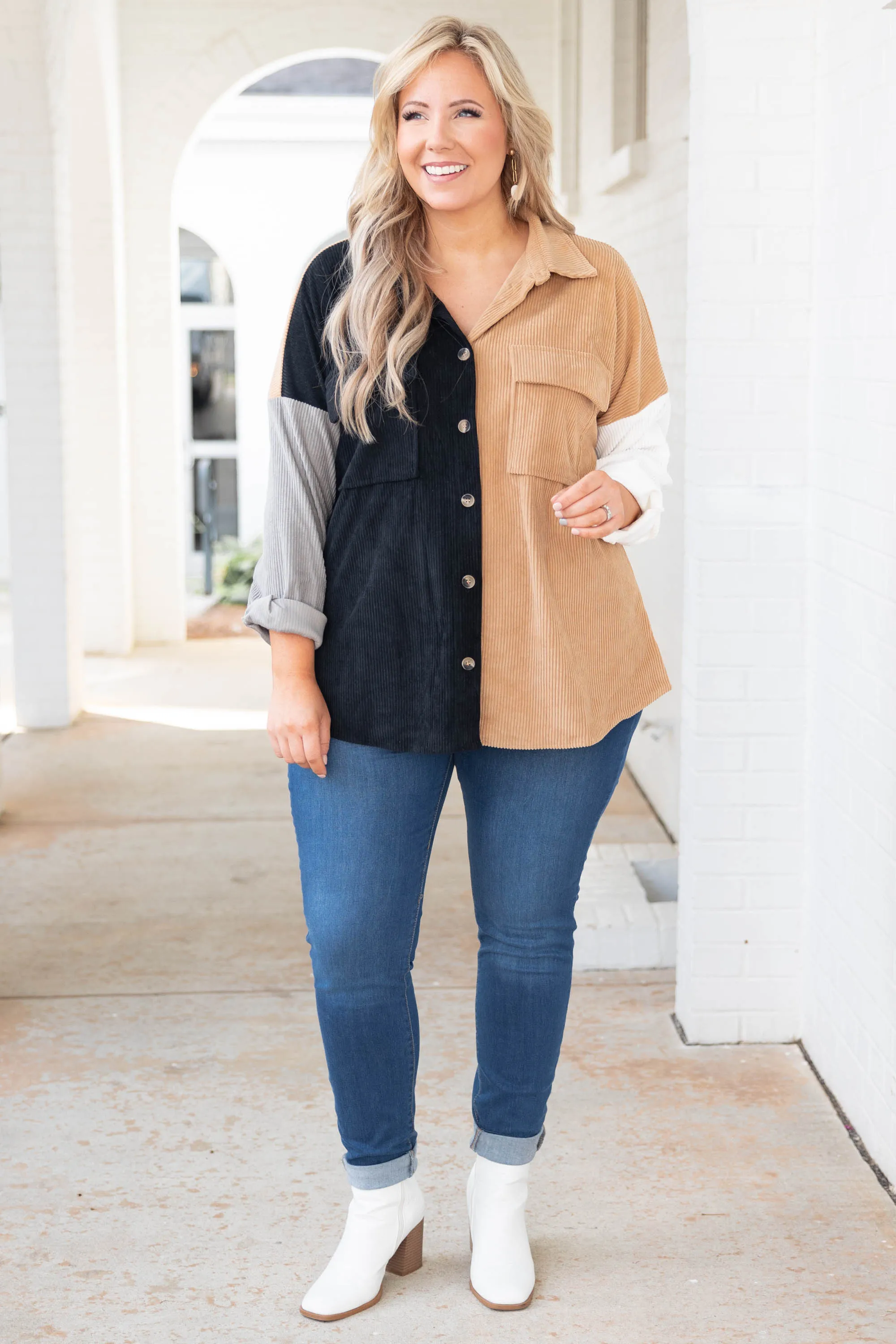 Daydreaming In The City Top, Mocha Black